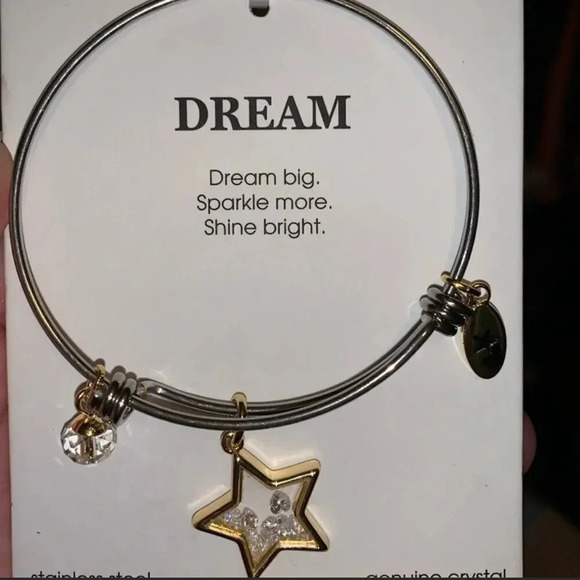 Unwritten Dream Big Sparkle more Shine bright New Crystal  Star bangle, NWT - Picture 5 of 5